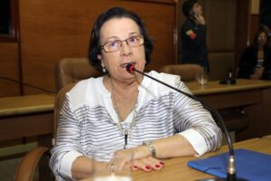 Deputada Ana Lúcia: "Olhar sobre os pobres"