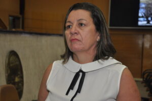 Professora Ivonete Cruz, presidente do Sintese